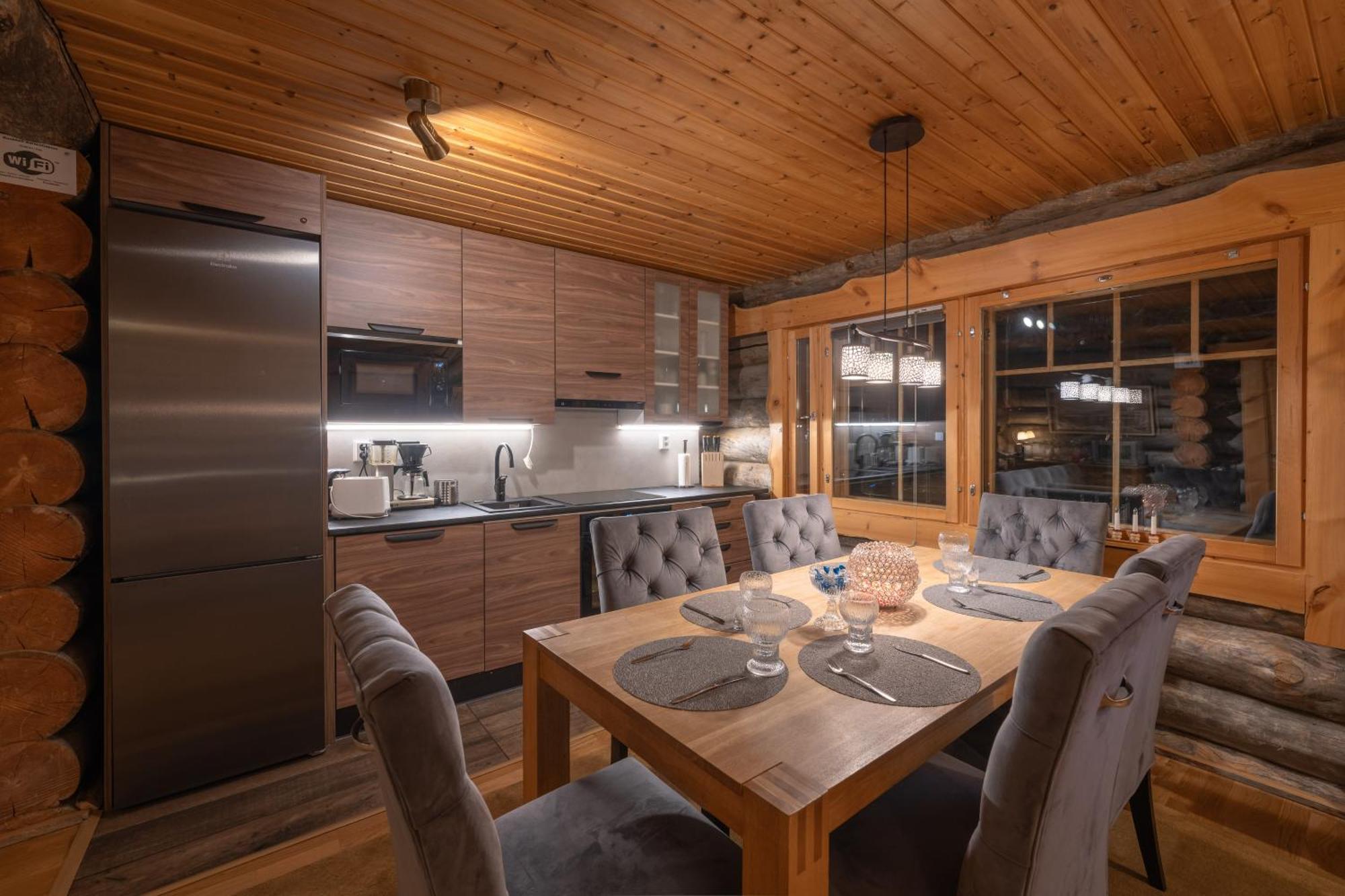 Kuukkeli Log Houses Villa Aurora "Pupula" Saariselka Esterno foto