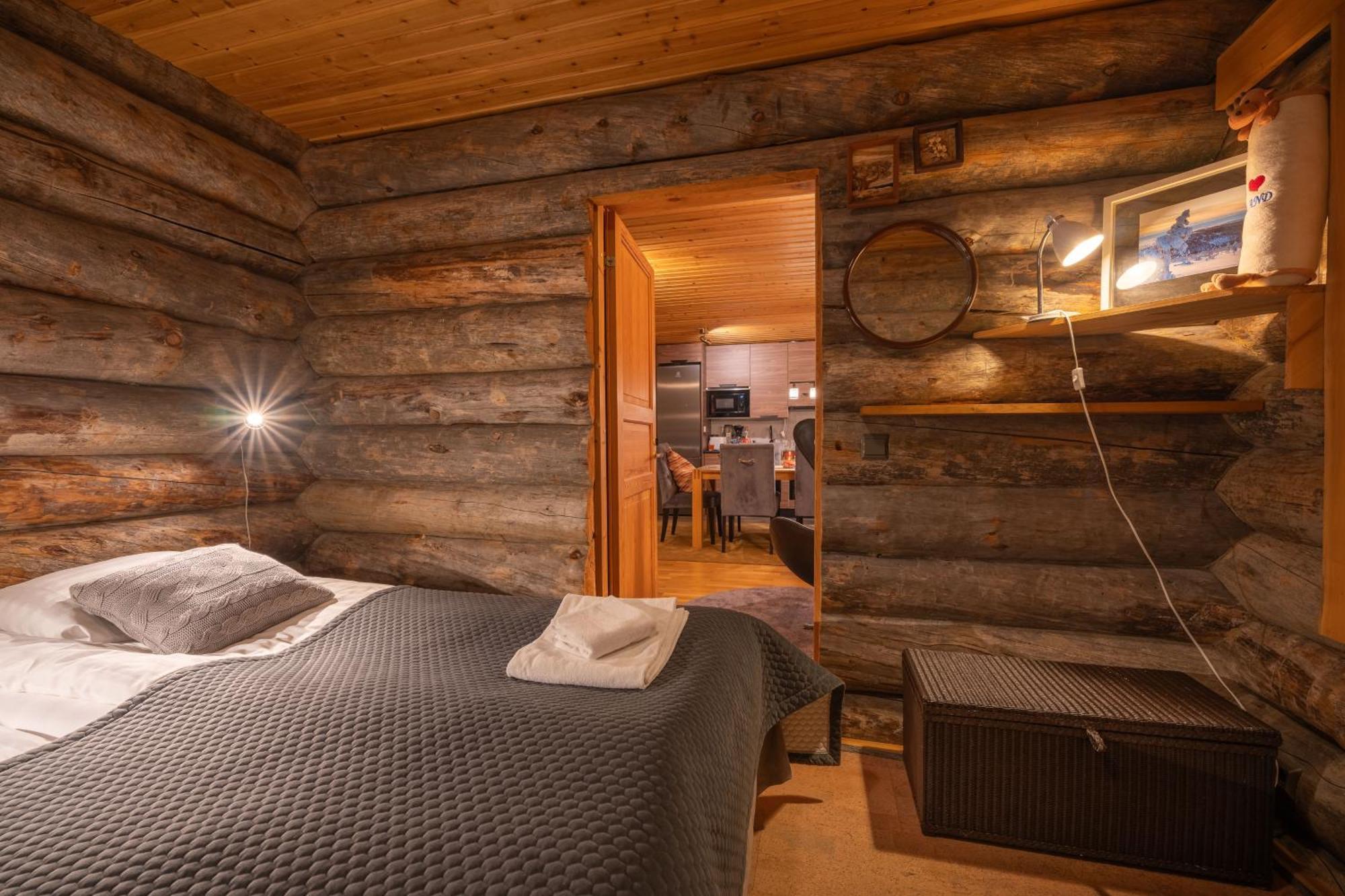Kuukkeli Log Houses Villa Aurora "Pupula" Saariselka Esterno foto