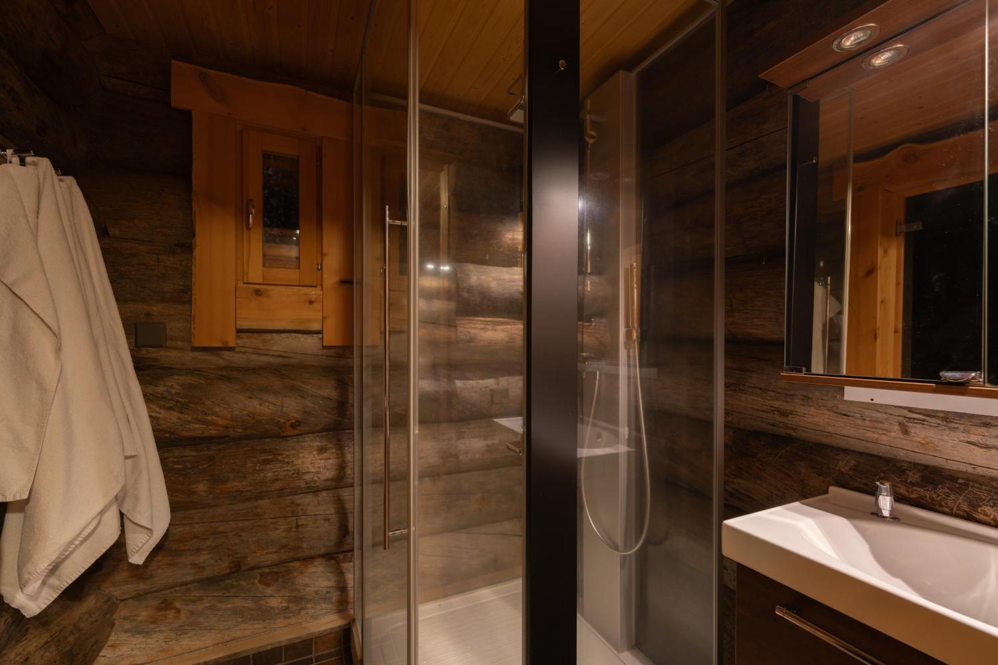 Kuukkeli Log Houses Villa Aurora "Pupula" Saariselka Esterno foto